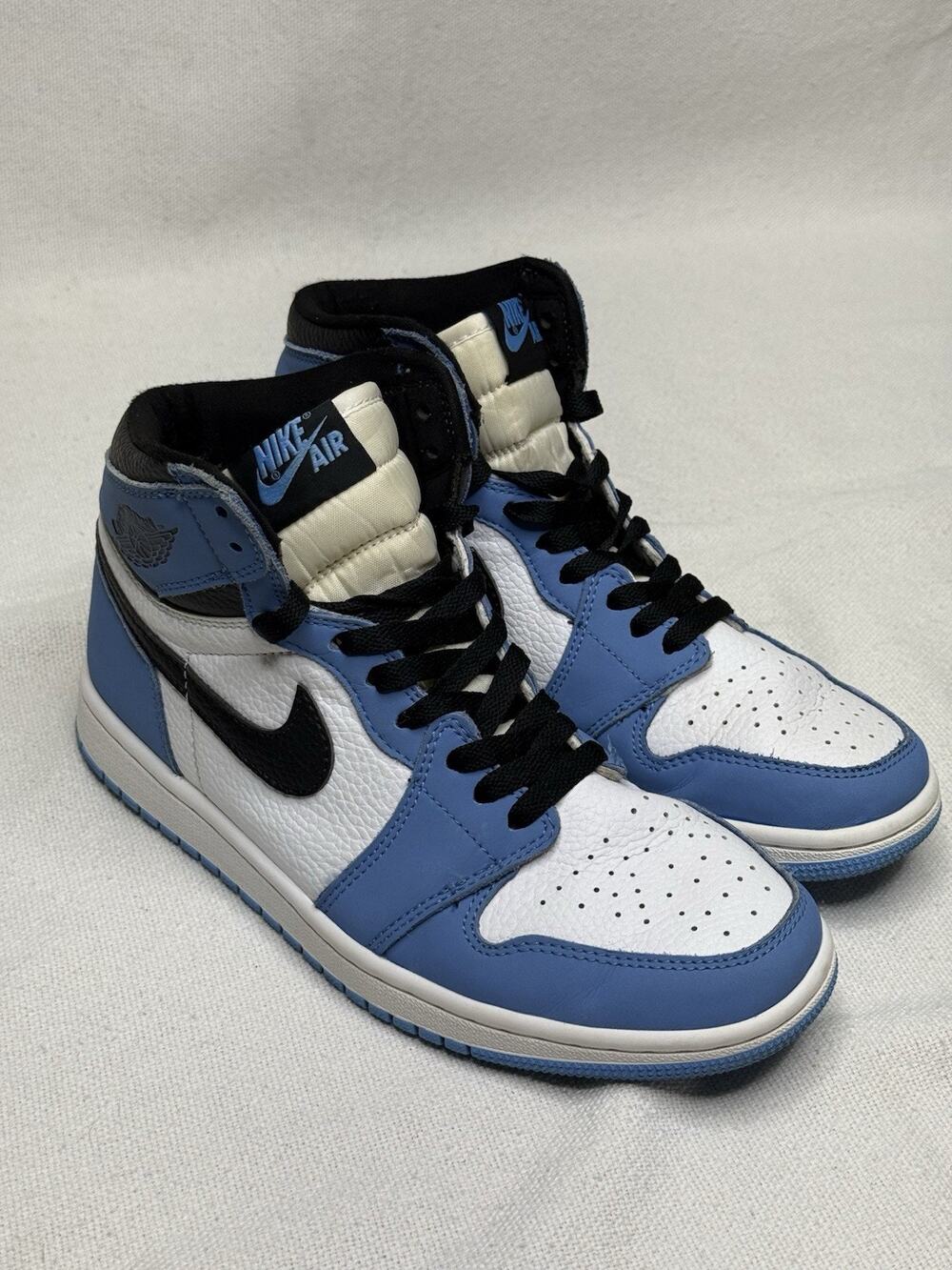 Nike Air Jordan 1 Retro High OG University Blue Size 7